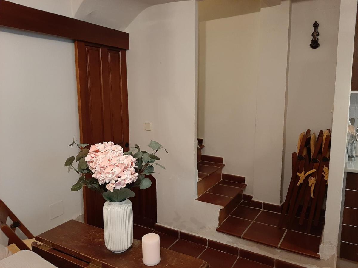 Villa Casa Con Patio Y Chimenea En Piedralaves Extérieur photo